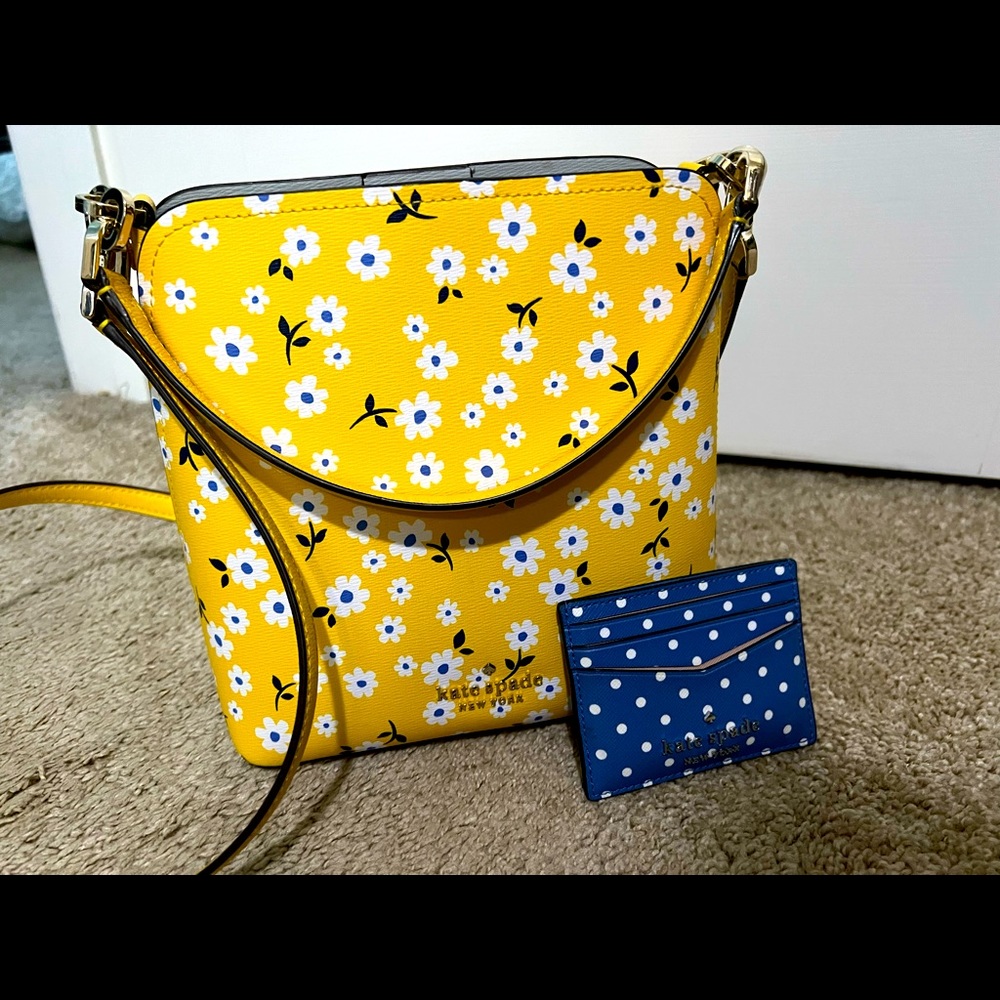 Kate Spade Daisy Bucket bag & blue dot card holder bundle